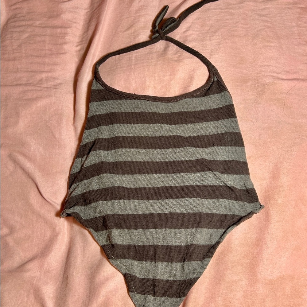 brown crop top